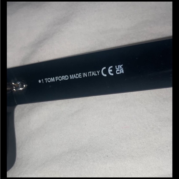 Authentic Tom Ford eyeglasses - Picture 16 of 17